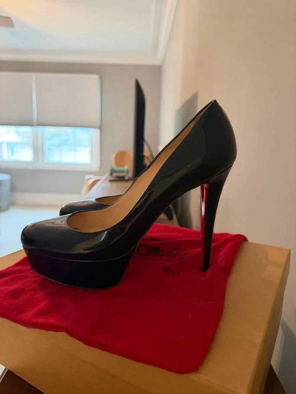 Christian Louboutin Bianca Platform Patent Pump
